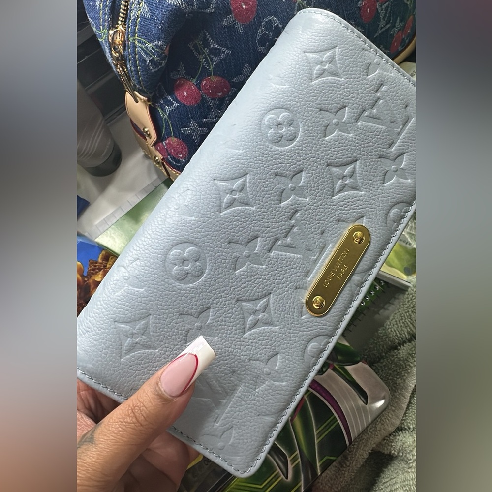 LV lily wallet chain crossbody